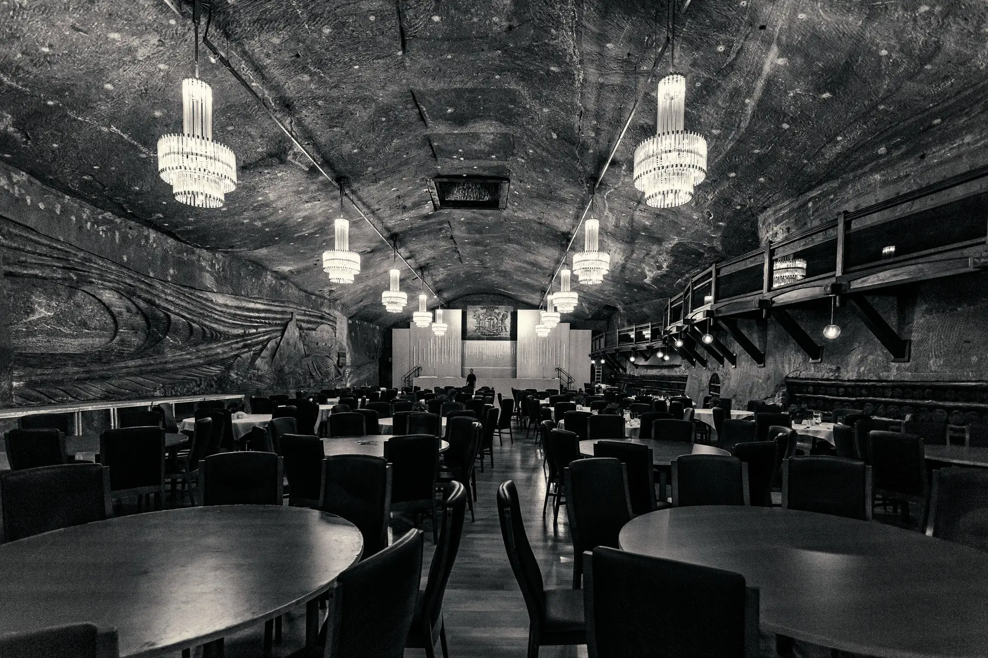 Atmospheric dining hall history