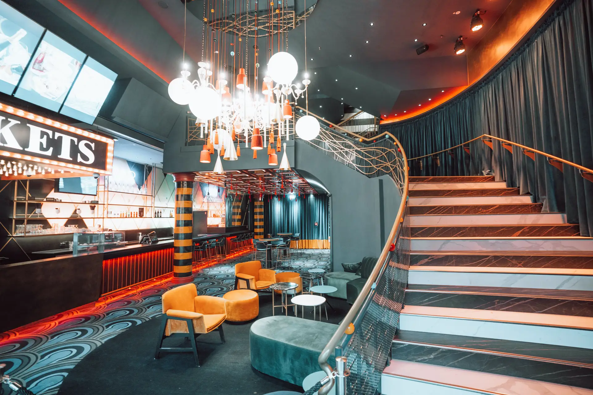 OryonabanquetHouse luxurious evening ambiance